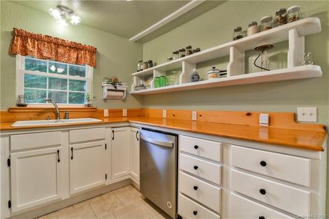 6295 Crabtree Rd, Clyde, NC 28721 photo 27