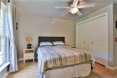 6295 Crabtree Rd, Clyde, NC 28721 photo 33