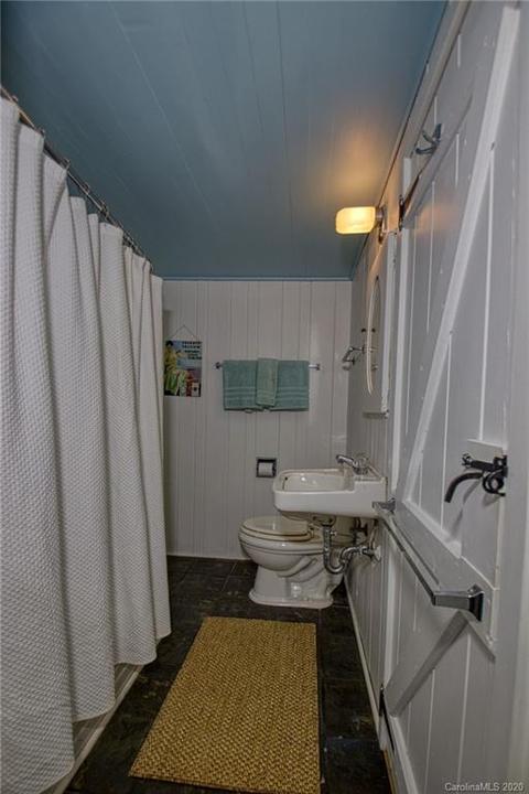 150 Overlook Cir, Tryon, NC 28782 photo 31