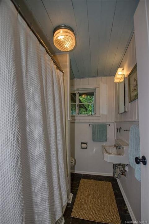 150 Overlook Cir, Tryon, NC 28782 photo 27