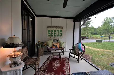 23 Leon Lara Ln, Flat Rock, NC 28731 photo 2