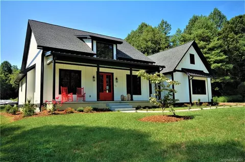 23 Leon Lara Ln, Flat Rock, NC 28731 photo 1