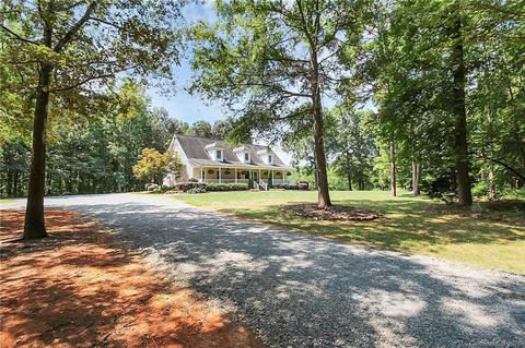 4813 Secrest Shortcut Rd, Monroe, NC 28110 photo 2