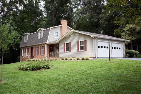 1007 4th Avenue Dr, Conover, NC 28613 photo 6