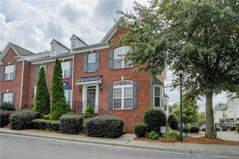 421 Armour St, Davidson, NC 28036 photo 1