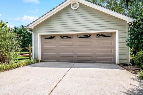 2001 Charden Rd, Davidson, NC 28036 photo 25