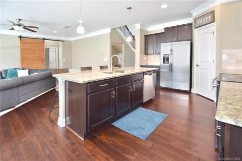 3411 Streamside Dr, Davidson, NC 28036 photo 8