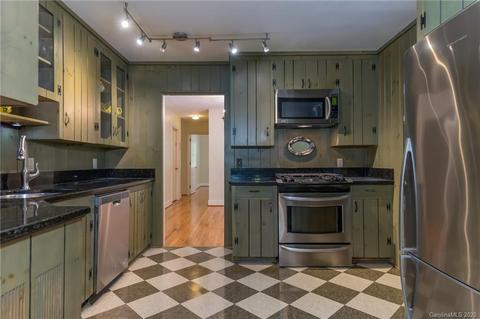 386 Melrose Ave, Tryon, NC 28782 photo 14