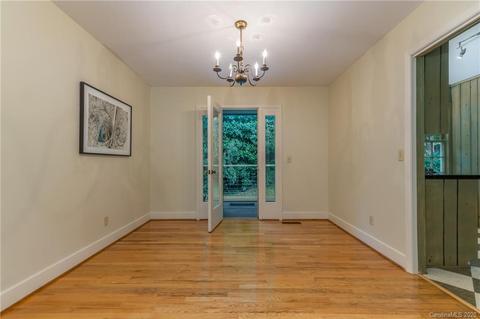 386 Melrose Ave, Tryon, NC 28782 photo 17