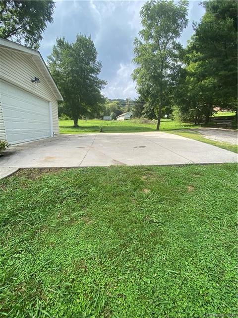 137 Walnut Rd, Clyde, NC 28721 photo 35