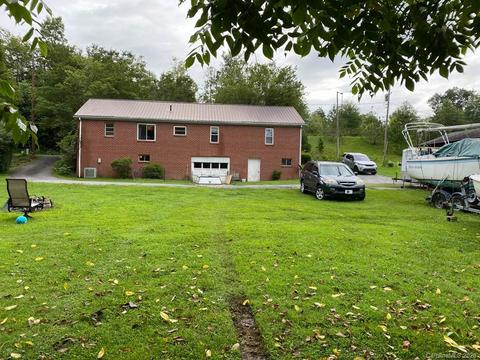 96 Morris Rd, Brevard, NC 28712 photo 2