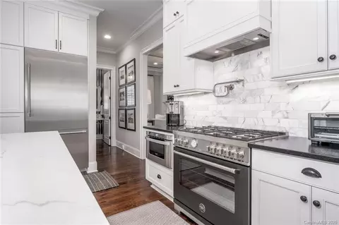 518 Walnut St, Davidson, NC 28036 photo 16