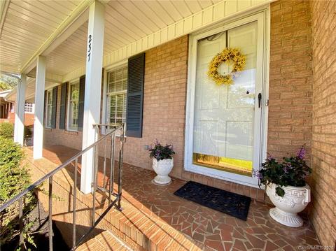 237 Windsor Dr, Salisbury, NC 28144 photo 4