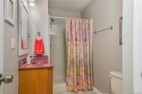 908 White Oak Ln, Tryon, NC 28782 photo 16