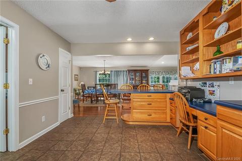 908 White Oak Ln, Tryon, NC 28782 photo 10