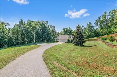 908 White Oak Ln, Tryon, NC 28782 photo 3