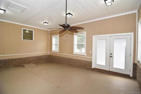 1784 Paris Dr, Conover, NC 28613 photo 27