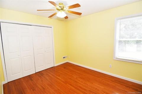 1784 Paris Dr, Conover, NC 28613 photo 25