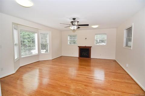 1784 Paris Dr, Conover, NC 28613 photo 15