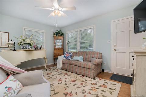 717 E John St, Matthews, NC 28105 photo 13