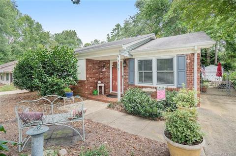 717 E John St, Matthews, NC 28105 photo 5