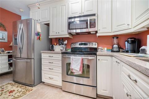 717 E John St, Matthews, NC 28105 photo 18