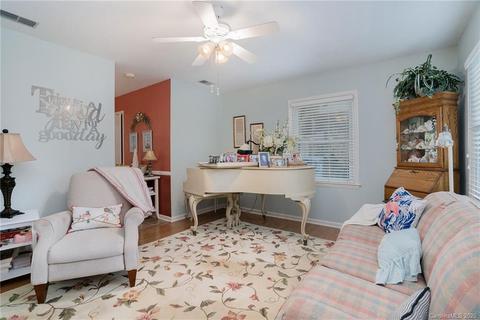717 E John St, Matthews, NC 28105 photo 14