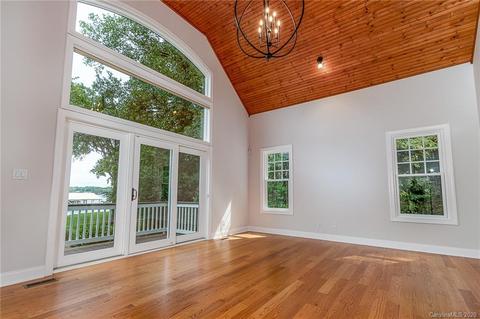 3914 Mill Run, Terrell, NC 28682 photo 13