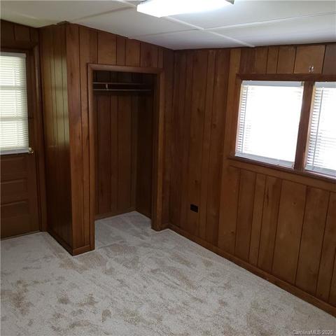 13 Castle Dr, Clyde, NC 28721 photo 9
