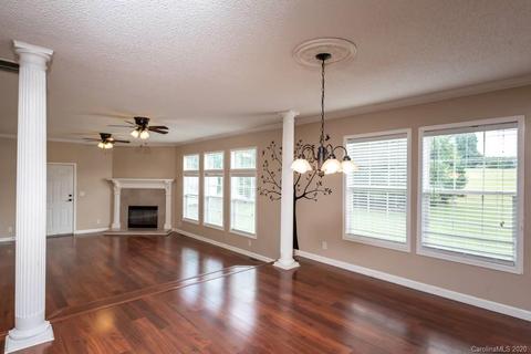 2287 Oweda Dr, Conover, NC 28613 photo 14