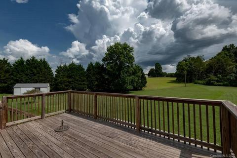 2287 Oweda Dr, Conover, NC 28613 photo 32