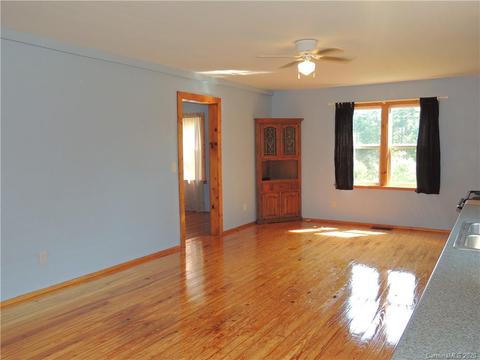 513 Terry Rd, Bostic, NC 28018 photo 9