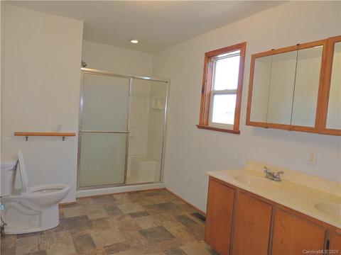 513 Terry Rd, Bostic, NC 28018 photo 11