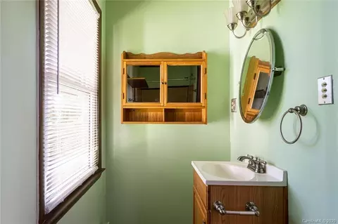 369 Frank Rector Rd, Marshall, NC 28753 photo 21