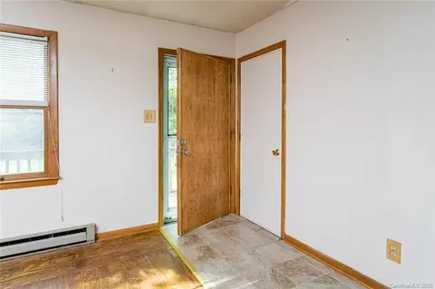 369 Frank Rector Rd, Marshall, NC 28753 photo 5