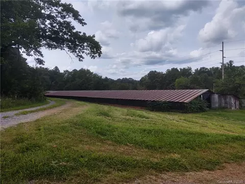 203 Mullis Rd, Harmony, NC 28634 photo 5