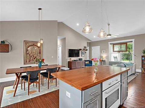 366 White Pine Dr, Fletcher, NC 28732 photo 7