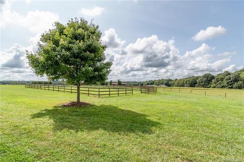 446 Rolling Acres Dr, Mount Ulla, NC 28125 photo 32