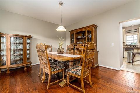 446 Rolling Acres Dr, Mount Ulla, NC 28125 photo 6