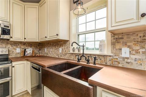446 Rolling Acres Dr, Mount Ulla, NC 28125 photo 10
