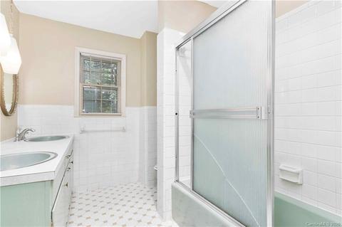 902 Brook Dr, Lancaster, SC 29720 photo 17