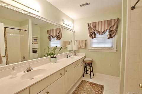612 Landsdowne Ct, Fort Mill, SC 29708 photo 17
