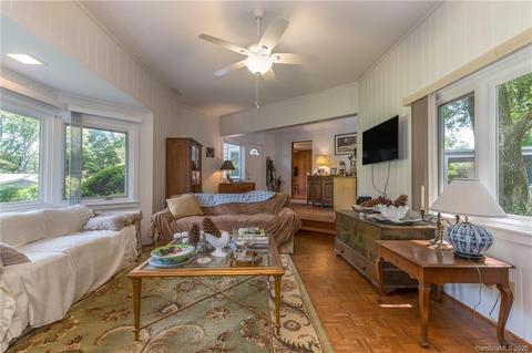 34 Forest Ln, Tryon, NC 28782 photo 7