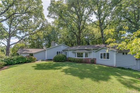 34 Forest Ln, Tryon, NC 28782 photo 1