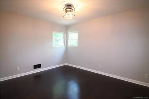 325 Ruby Ln, Gastonia, NC 28054 photo 14