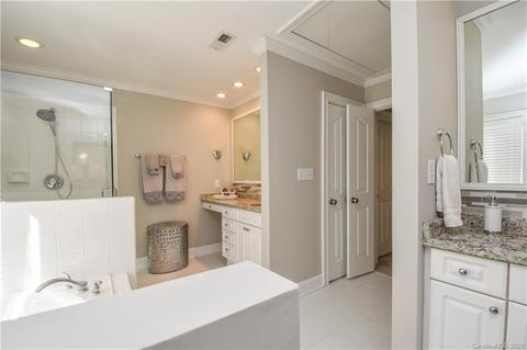 6353 Fox Chase Dr, Davidson, NC 28036 photo 27