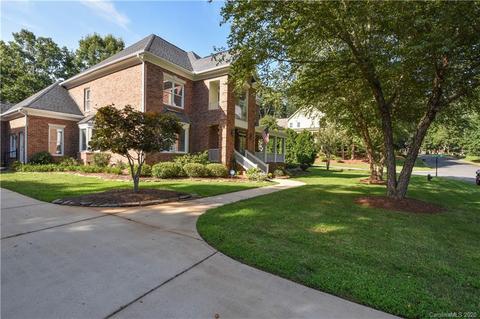 6353 Fox Chase Dr, Davidson, NC 28036 photo 5