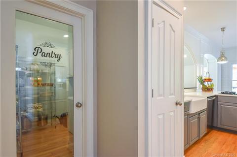 6353 Fox Chase Dr, Davidson, NC 28036 photo 9