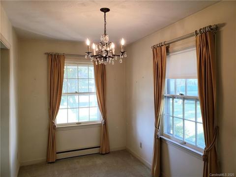 210 Park St, Morganton, NC 28655 photo 7