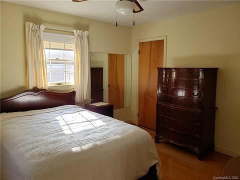210 Park St, Morganton, NC 28655 photo 12